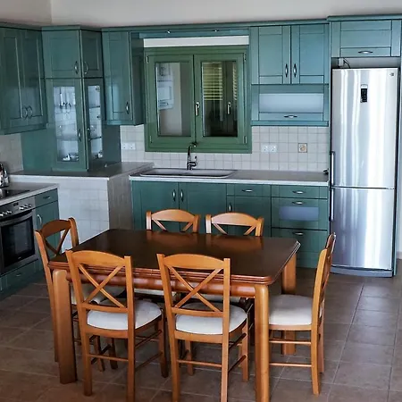 Apartment House By The Port- Sea View *